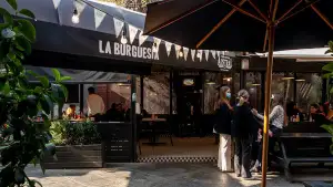 Foto de LAM BURGUESA